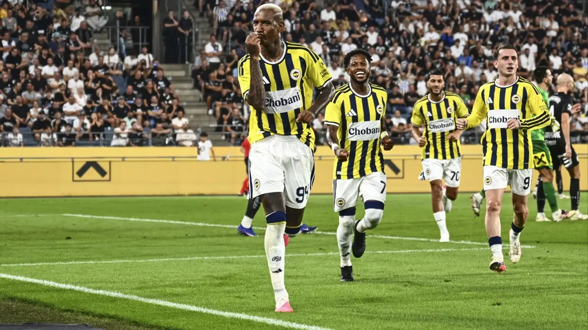Fenerbahçe turu aldı, Talisca tarihe geçti! Play-off'ta rakip Lyon