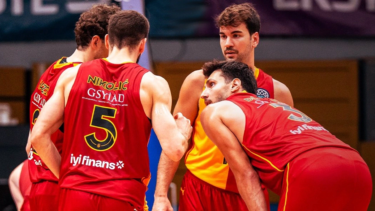 Galatasaray ilk maçtan fark yedi