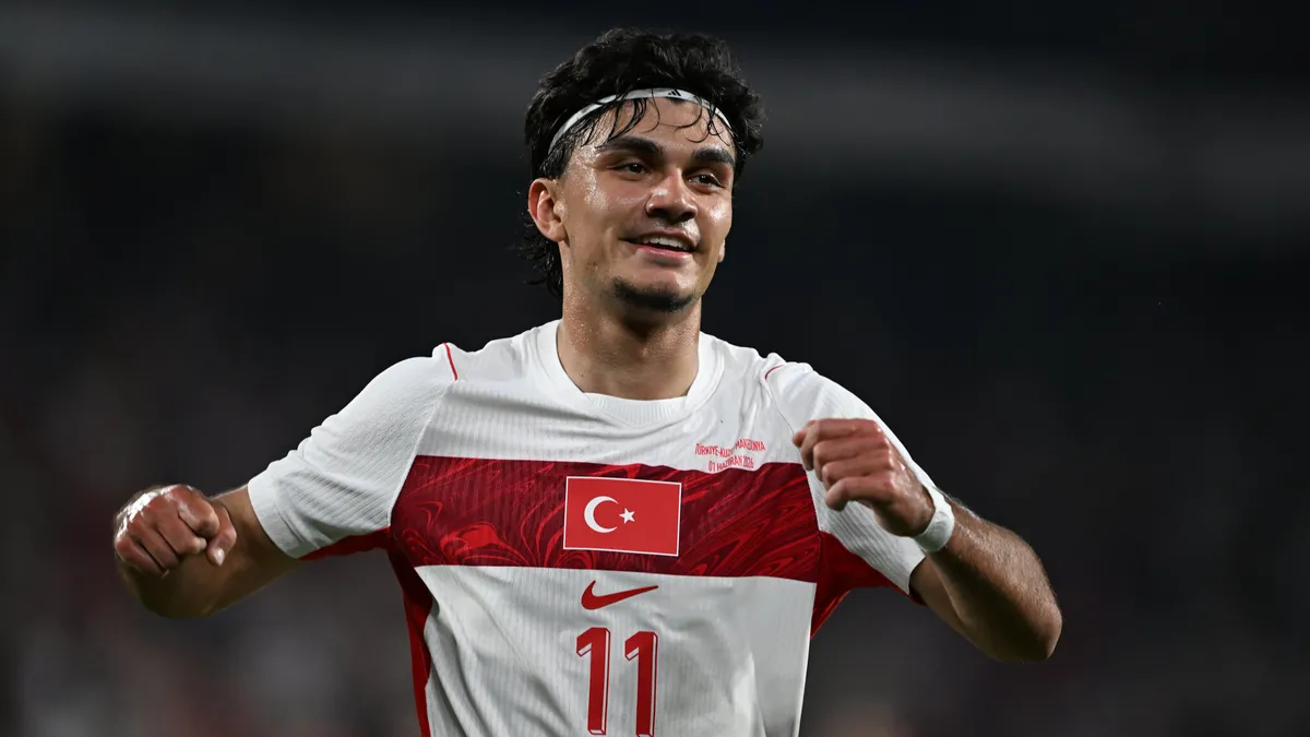 Can Uzun için astronomik talep! 4 takım birden peşine düştü...
