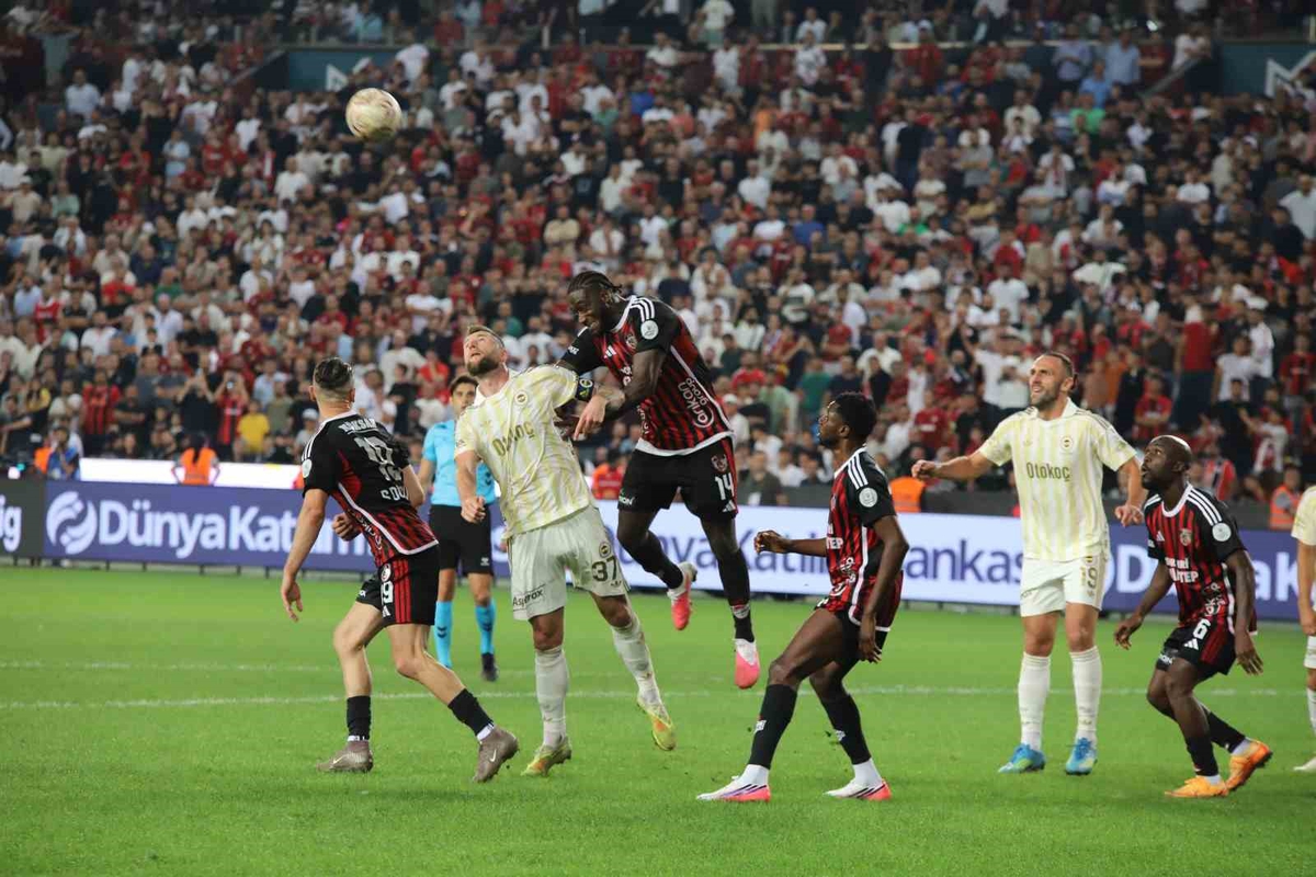Süper Lig'de 5. hafta tamamlandı, Galatasaray 13 puanla lider