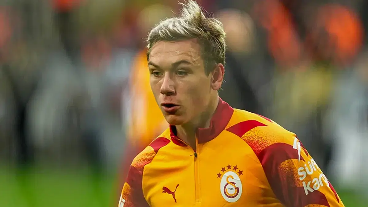 Aleksey Batrakov için Fenerbahçe derbisi öncesi transfer iddiası - Galatasaray (GS) Haberleri