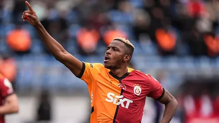 Osimhen bu akşam Sporting Lizbon maçında var mı, yok mu? Victor Osimhen neden yok, kaç hafta sakat?