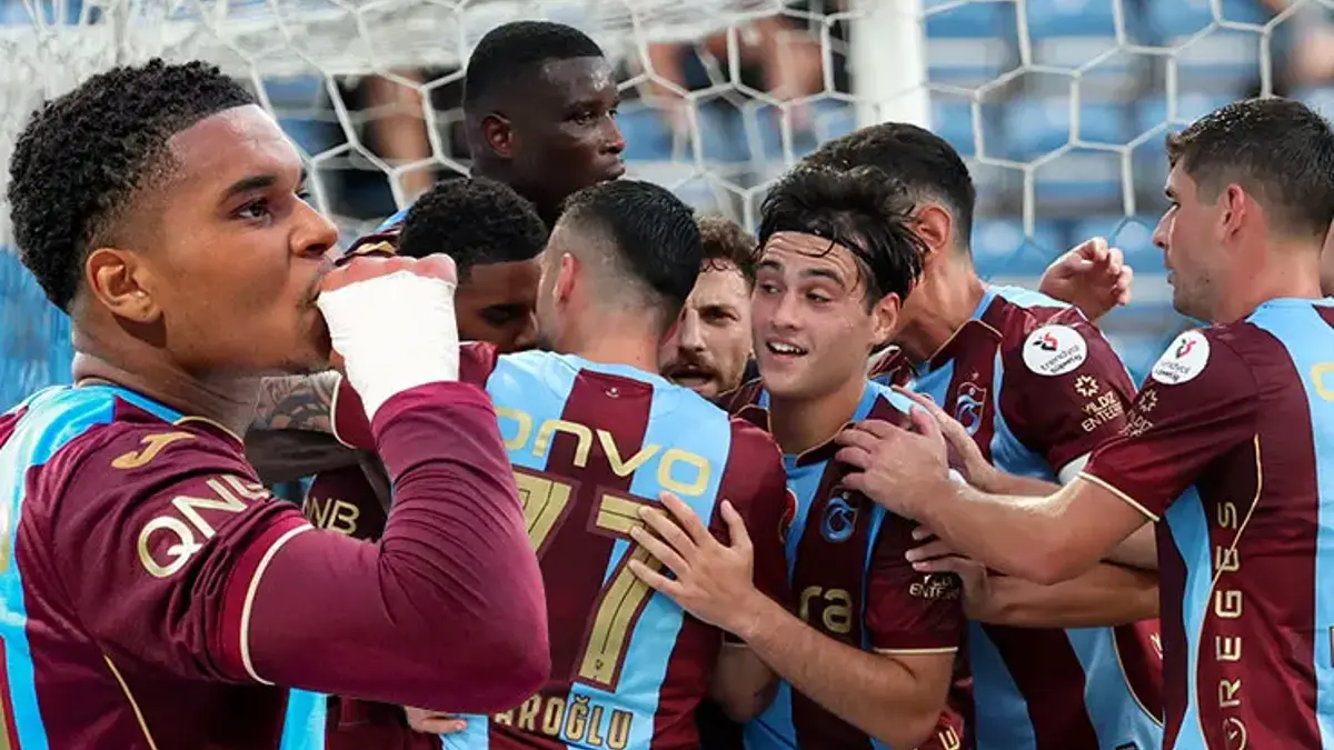 Trabzonspor'un yeni transferi Saviolo golle başladı! Takımını öne geçirdi