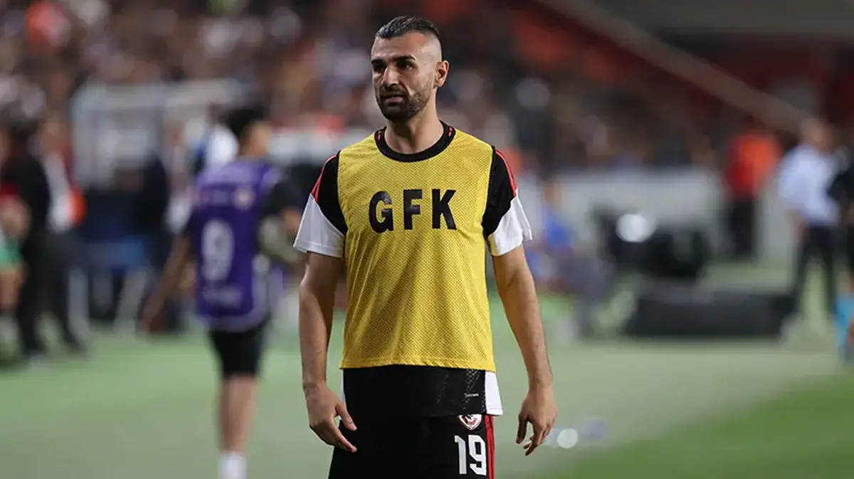 Fenerbahçe puan kaybetti, Serdar Dursun olay oldu: İsmail Kartal'ın eli kolu bağlı - Sampiy10 Spor Haberleri