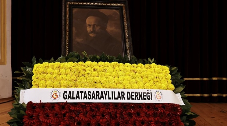 Tevfik Fikret Galatasaray Lisesi’nde Anıldı