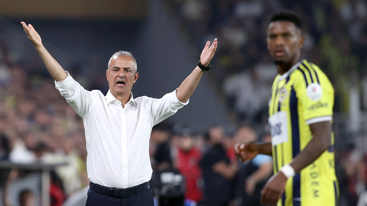 Fenerbahçe'den Roma'ya ters köşe: İsmail Kartal'dan saatler kala sürpriz