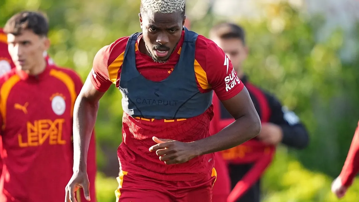 Galatasaray'da Osimhen gelişmesi! Kasımpaşa maçı öncesi takımla çalıştı