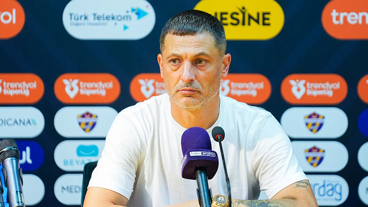 Süper Lig'de sezonun ilk teknik direktör ayrılığı: Resmi açıklama geldi