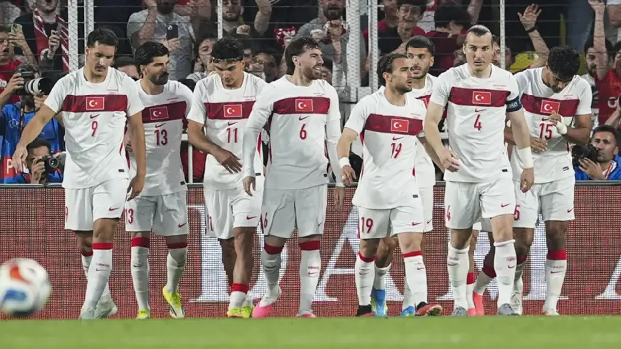Galatasaray derken Fenerbahçe de devrede
