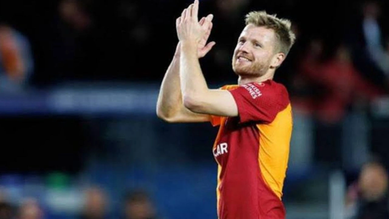 Süper Lig’de beklenmedik veda: Galatasaray’ın eski futbolcusu emekliliğini açıkladı