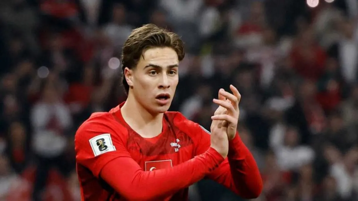 Dünya devi, Kenan Yıldız'ın peşini bırakmıyor! Servet ödemeye hazırlar... - Galeri - Trend Spor
