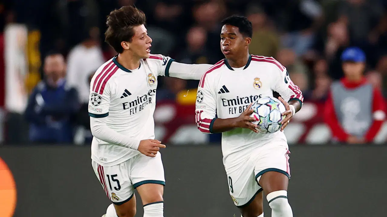 Real Madrid, AS Roma’yı 4-3 mağlup ederek Şampiyonlar Ligi’nde 2’de 2 yaptı