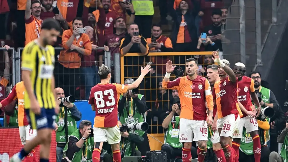 Galatasaray derbisi sonrası Fenerbahçe'yi yerden yere vurdu! "Zavallı bir görüntü" - Fenerbahçe
