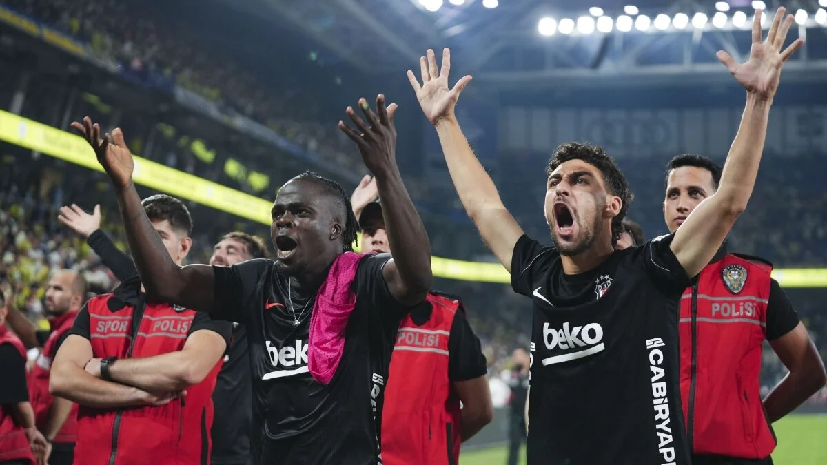 Beşiktaş derbi hasretine 1 sezon sonra son verdi!