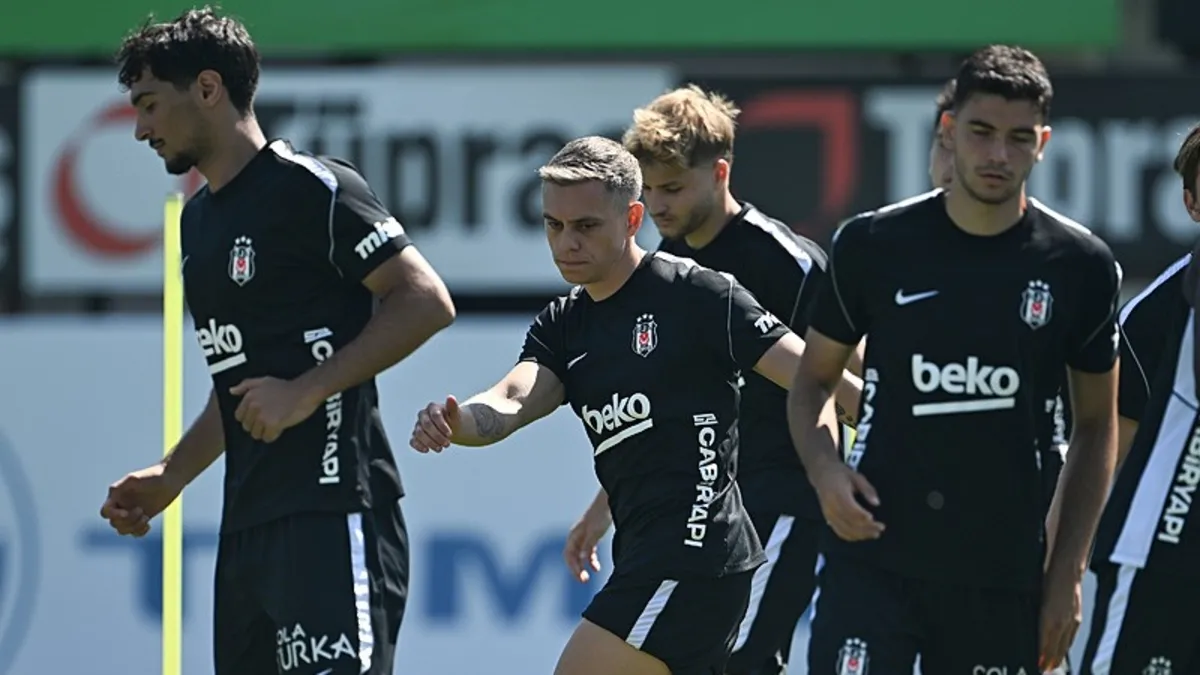 Beşiktaş Hradec Kralove maçı kamp kadrosunu açıkladı!