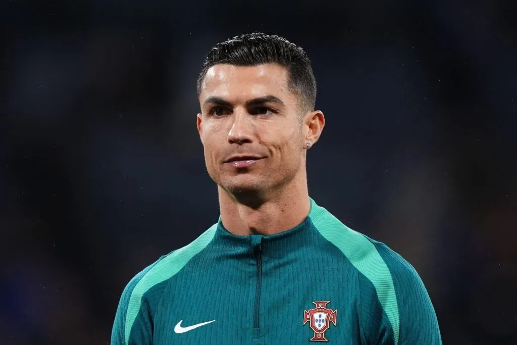 Ronaldo yapımcısı ve oyuncusu olacağı futbol dizisiyle ekranlara geliyor