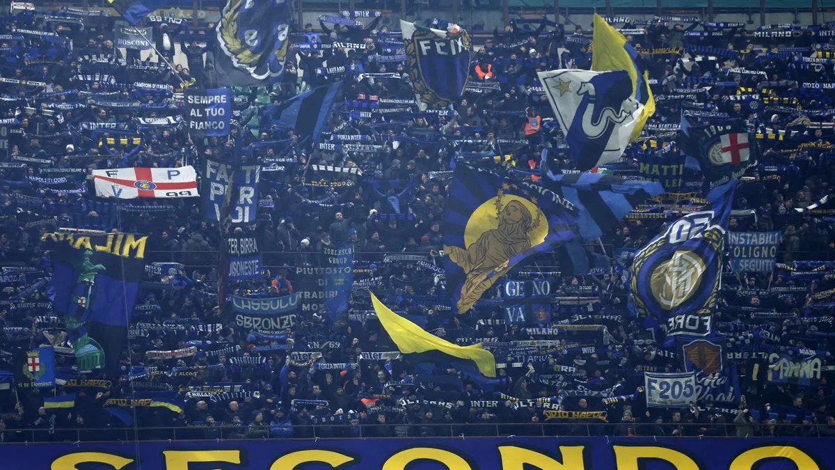 Dünyada en çok taraftarı olan 20 futbol takımı! Süper Lig listeye damga vurdu... - Galeri - Trend Spor
