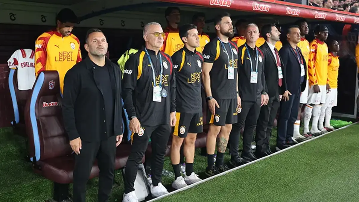 Okan Buruk neden atıldı? Galatasaray Yardımcı Antrenörü İrfan Saraloğlu'ndan olay açıklama! 'Kör müsün...'