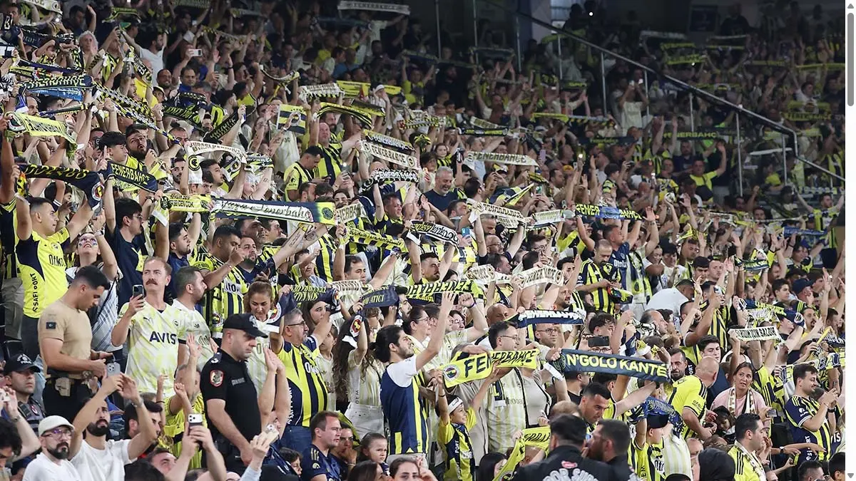Fenerbahçe-Beşiktaş Derbisinin Biletleri Satışa Çıkıyor