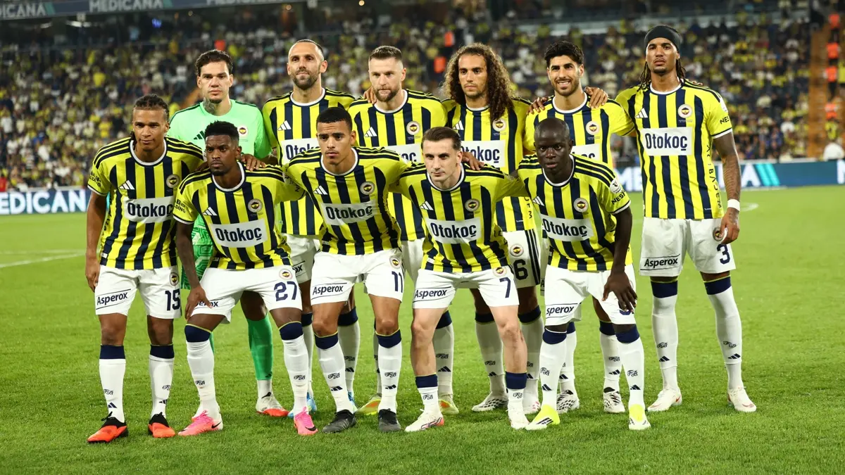 Fenerbahçe'ye 2 kötü haber! Lyon maçında oynayamayacaklar...