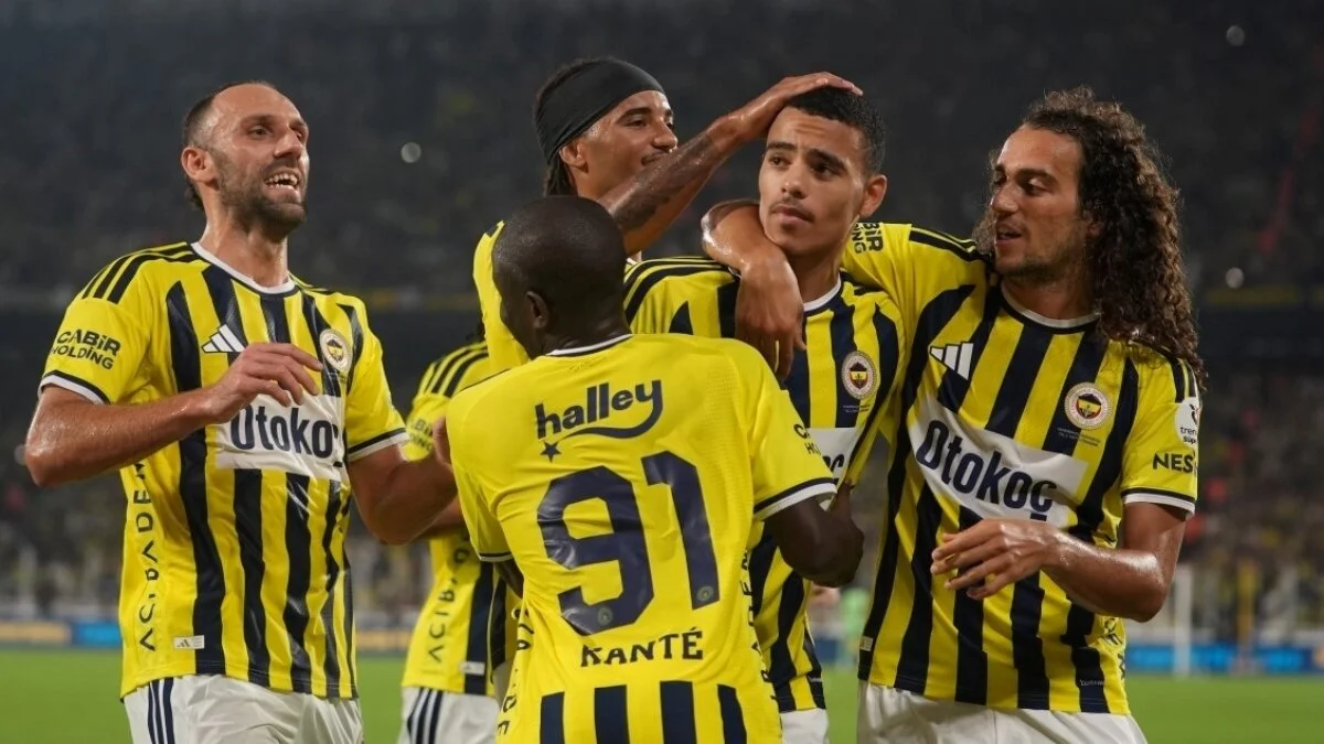 Fenerbahçe'den Konyaspor'a karşı 4 gollü galibiyet