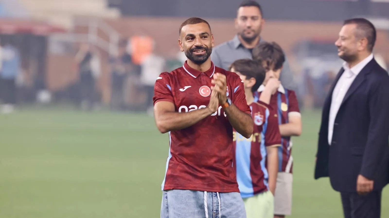 Dünyanın merak ettiği soruyu BBC yanıtladı: Salah neden Trabzonspor’u seçti