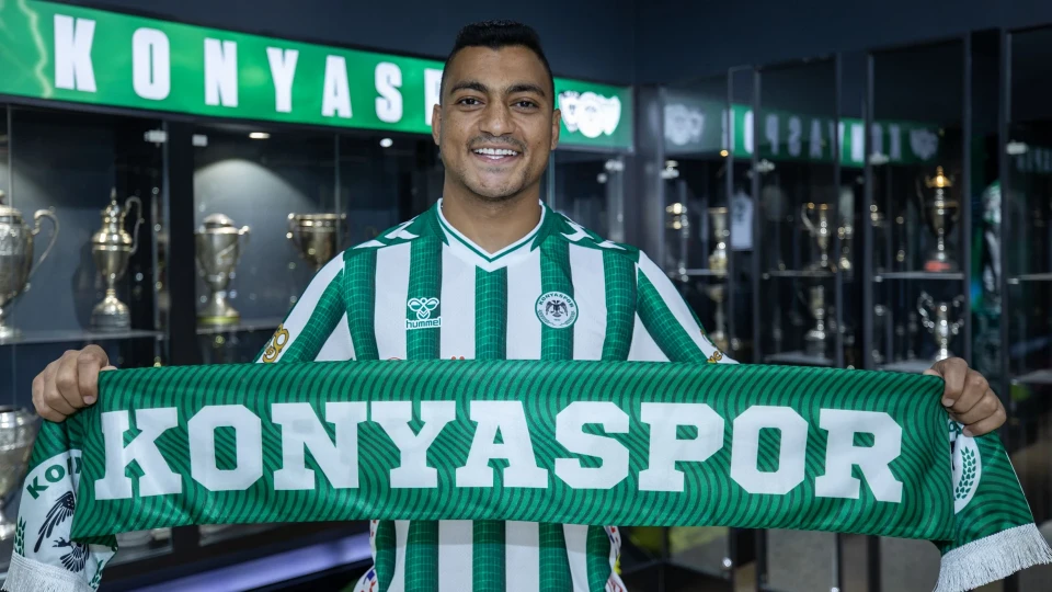 TÜMOSAN Konyaspor Mostafa Mohamed'i kadrosuna kattı | Futbol Haberleri