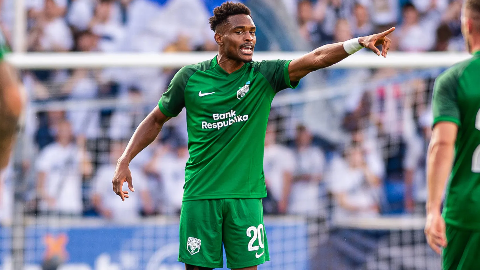 "Azerbaycan’a gidersem kariyerimi doğrudan bitirebilirim": Unutulan bir Gladbach cevheri bir anda Şampiyonlar Ligi’nin kapısını çalıyor ve iki…