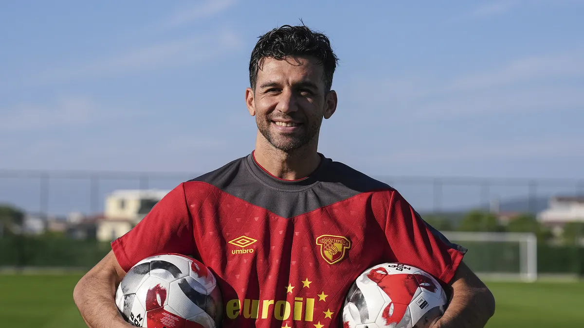 İsmail Köybaşı'nın jübile maçı A Spor'da! Trabzonspor ile Göztepe karşı karşıya geliyor