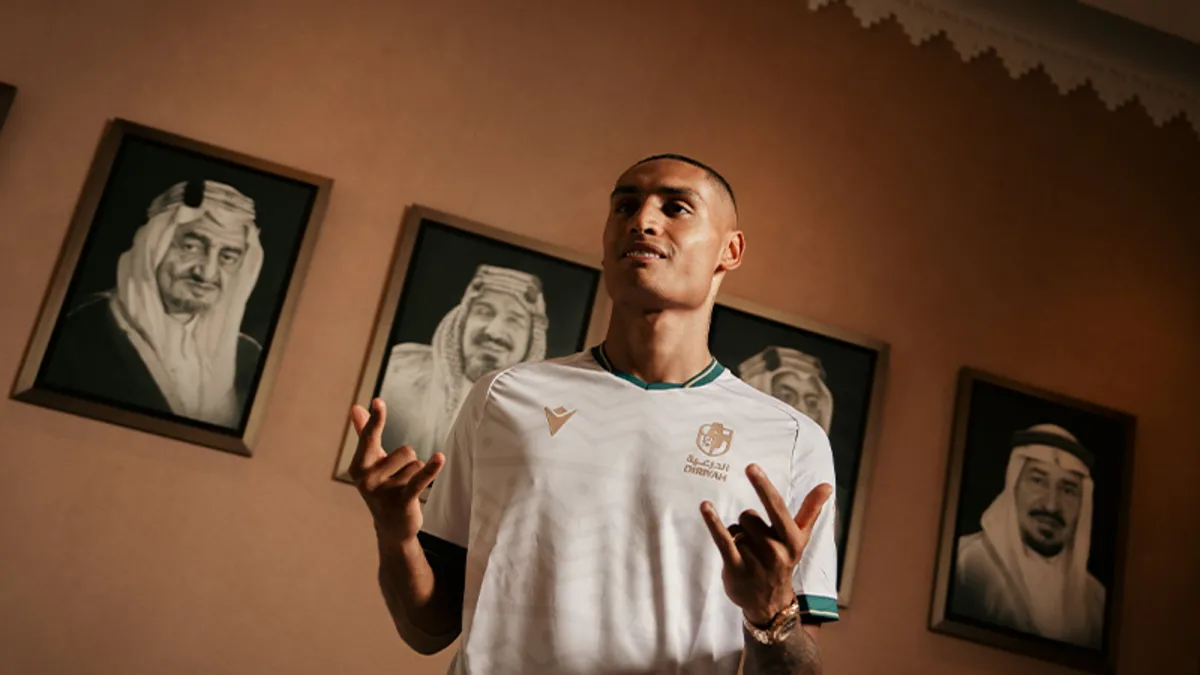18 yaşındaki oyuncu 100 milyon euroya transfer oldu! İşte atılan tüm imzalar (2026-2027) - Galeri - Trend Spor