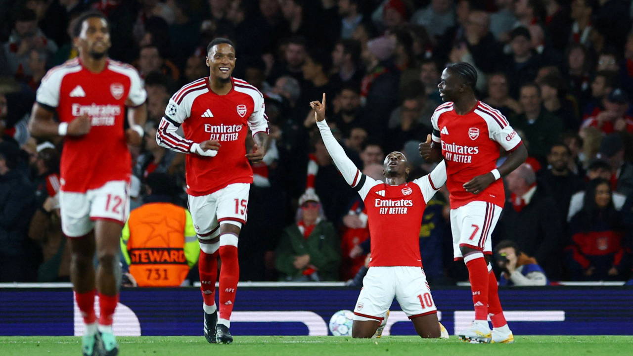Arsenal 7 dakikada fişi çekti: Şampiyonlar Ligi'nde 2'de iki yaptı!