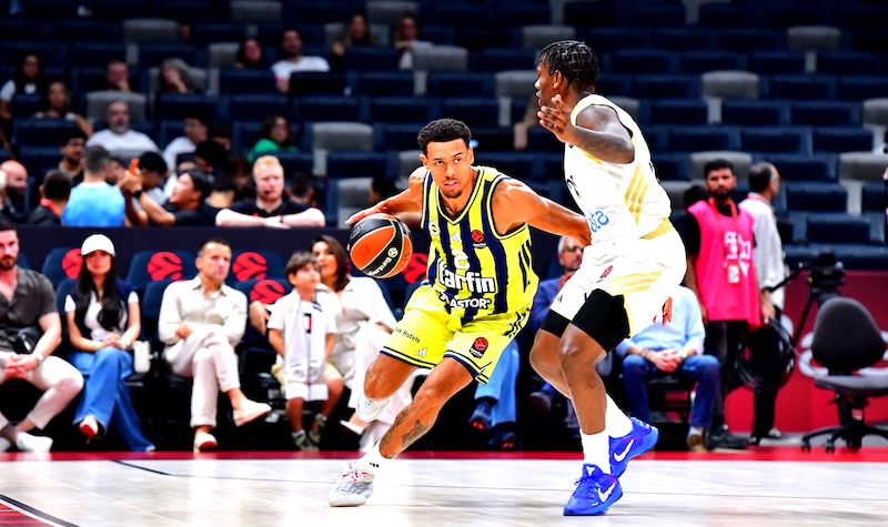 FENERBAHÇE SÜPER KUPA’YI 3. BİTİRDİ
