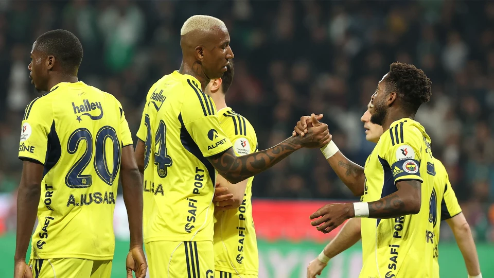 Fenerbahçe'de Lyon karşısına çıkıyor: Sarı-lacivertli takımın Avrupa karnesi