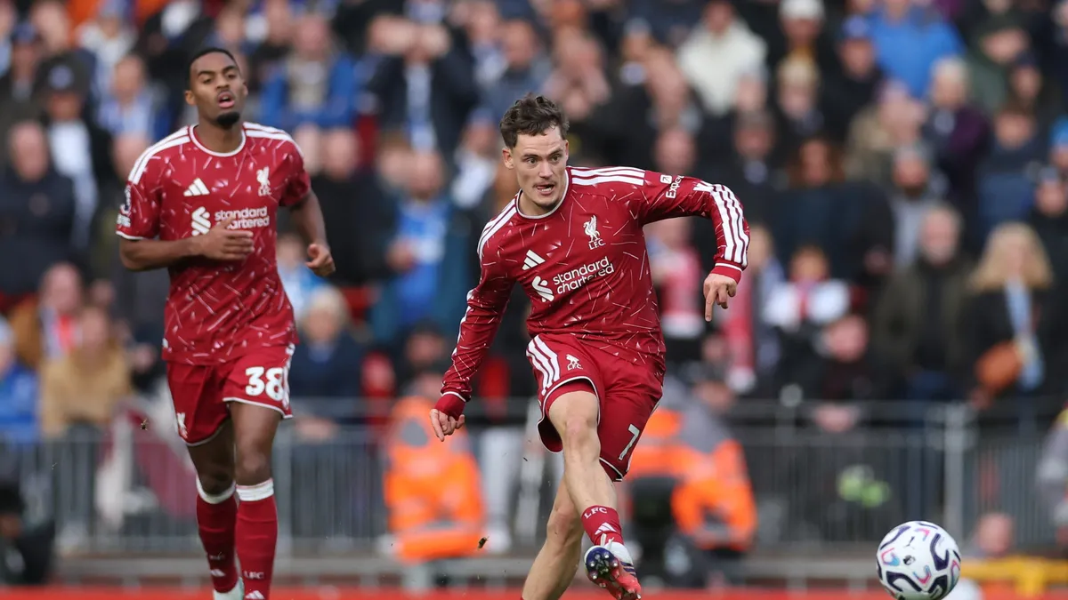 Fenerbahçe’nin rakibi Liverpool’a sakatlık şoku! Yıldız futbolcu maça devam edemedi