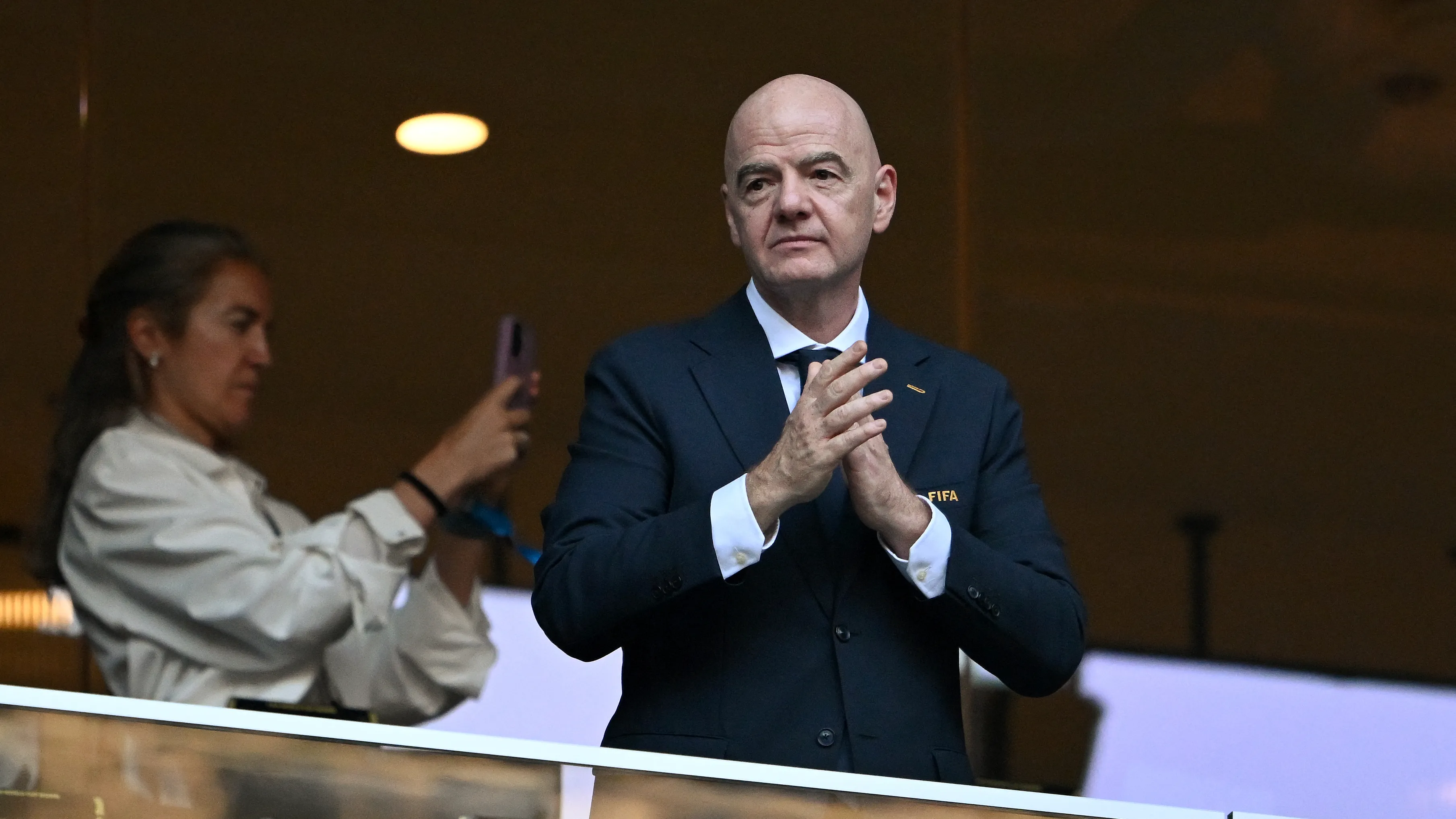 UEFA'dan Infantino'ya tehdit: Ya istifa ya güvensizlik oyu