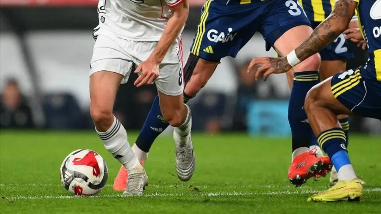 Fenerbahçe-Beşiktaş derbi biletleri çıktı mı? Genel satış ne zaman? Fiyatlar açıklandı mı? Maç hangi tarihte?