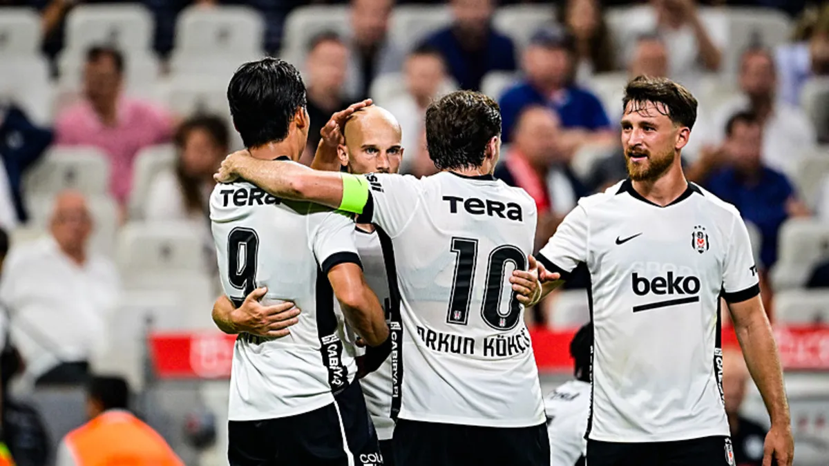 Beşiktaş hata yapmadı! Hradec Kralove’yi elediler - Son dakika Beşiktaş haberleri