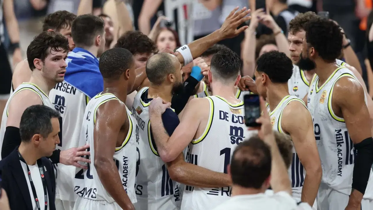 Fenerbahçe basketbol takımlarının yeni isim sponsoru belli oldu!