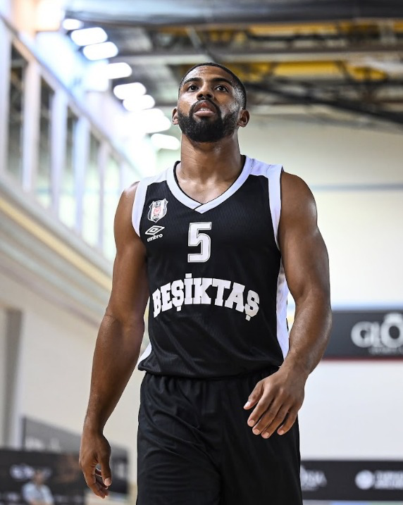 UCAM Murcia açıkladı: David DeJulius Beşiktaş’a kiralandı