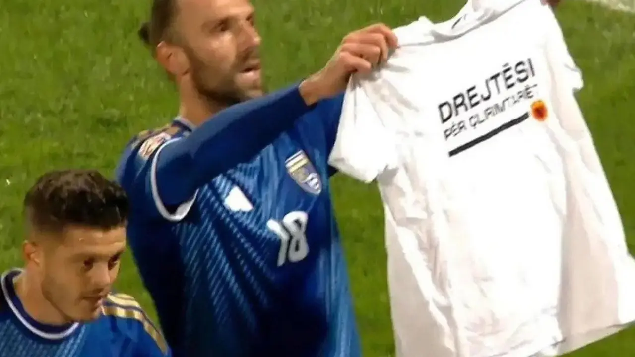 Kosova'yı galibiyete taşıyan Vedat Muriqi gol sevinciyle gündem oldu! UEFA ceza verebilir