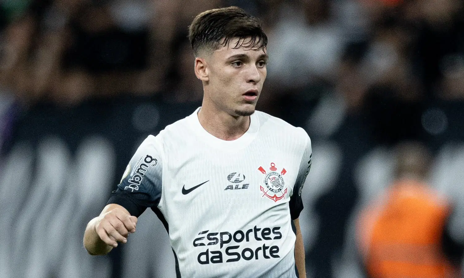 Beşiktaş'a sürpriz orta saha! Brezilya ekibi ile görüşmeler başladı