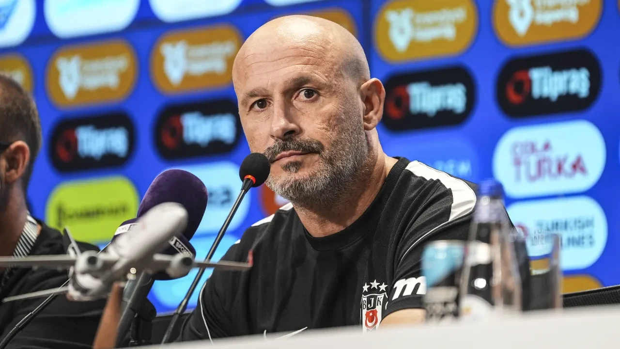 Beşiktaş'ta Italiano'dan 6-2'lik zafer yorumu! "Bu şekilde oynamaya devam edersek iyi sonuçlara ulaşacağız"