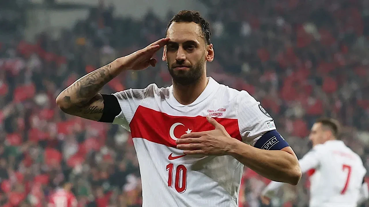 Hakan Çalhanoğlu Fenerbahçe’ye mi geliyor? Gün bile verildi