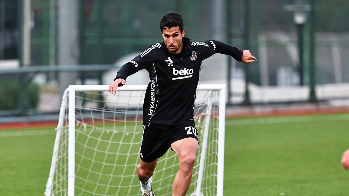 Beşiktaş, Necip Uysal için veda töreni düzenledi