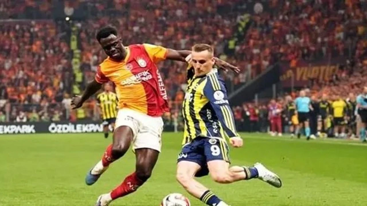 Galatasaray-Fenerbahçe Derbisinde Büyük Gün! Saat, Kanal ve Hakem Belli Oldu