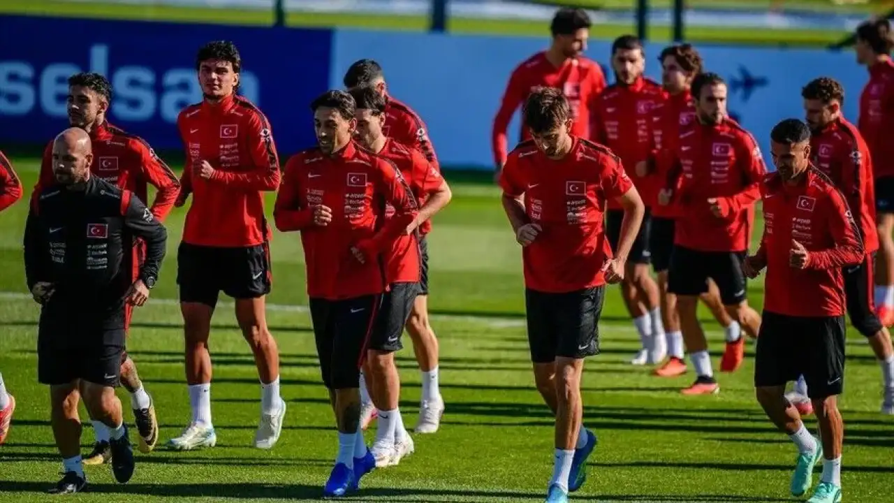 A Milli Futbol Takımı, Fransa karşılaşması öncesi hazırlıklarını tamamladı