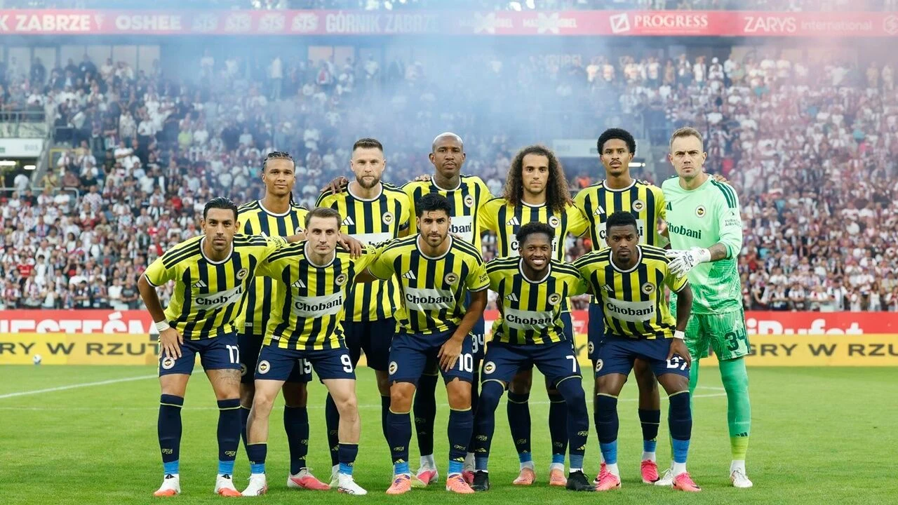 Rizespor-Fenerbahçe maçı bugün kaçta, hangi kanalda canlı yayınlanacak? Karşılaşma nereden izlenir? Şifreli mi?