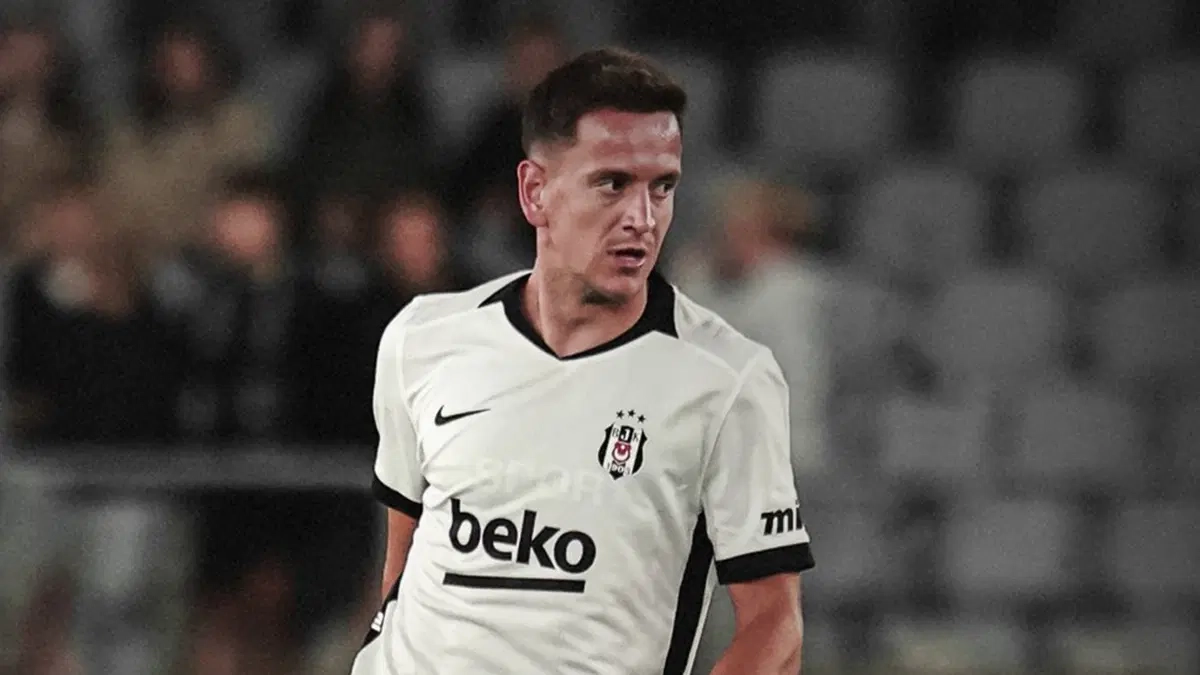 Beşiktaş’tan ayrılan Amir Hadziahmetovic Ludogorets ile anlaştı