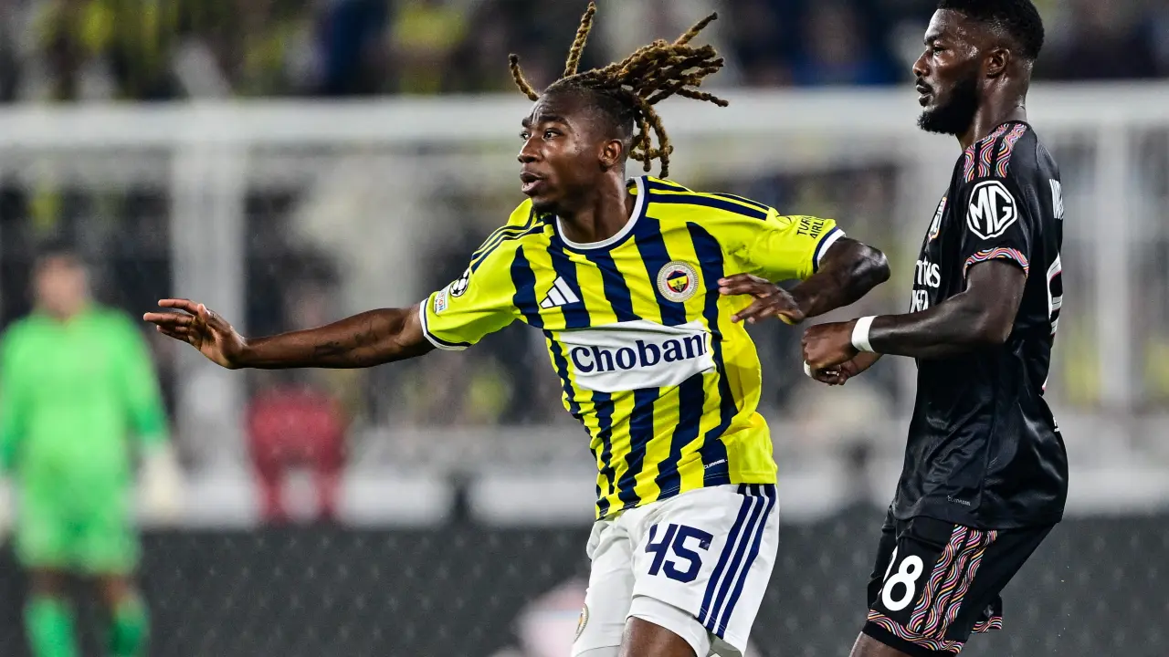 114 gün sonra Fenerbahçe forması giydi