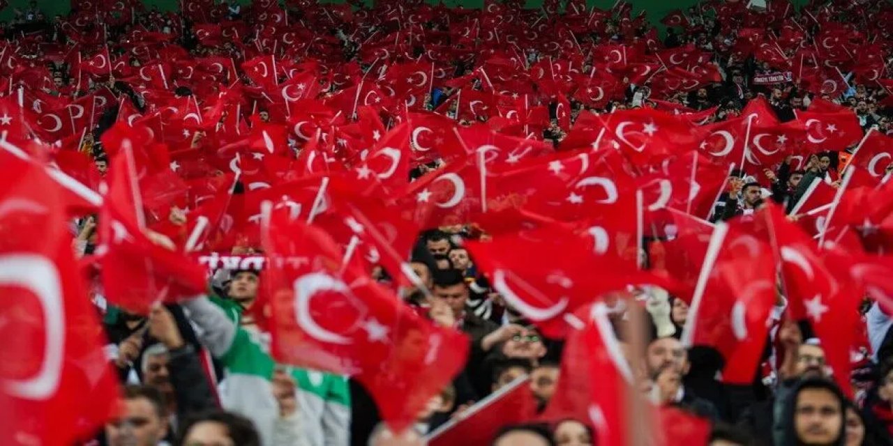 Türkiye-İtalya maçının biletleri satışa çıktı